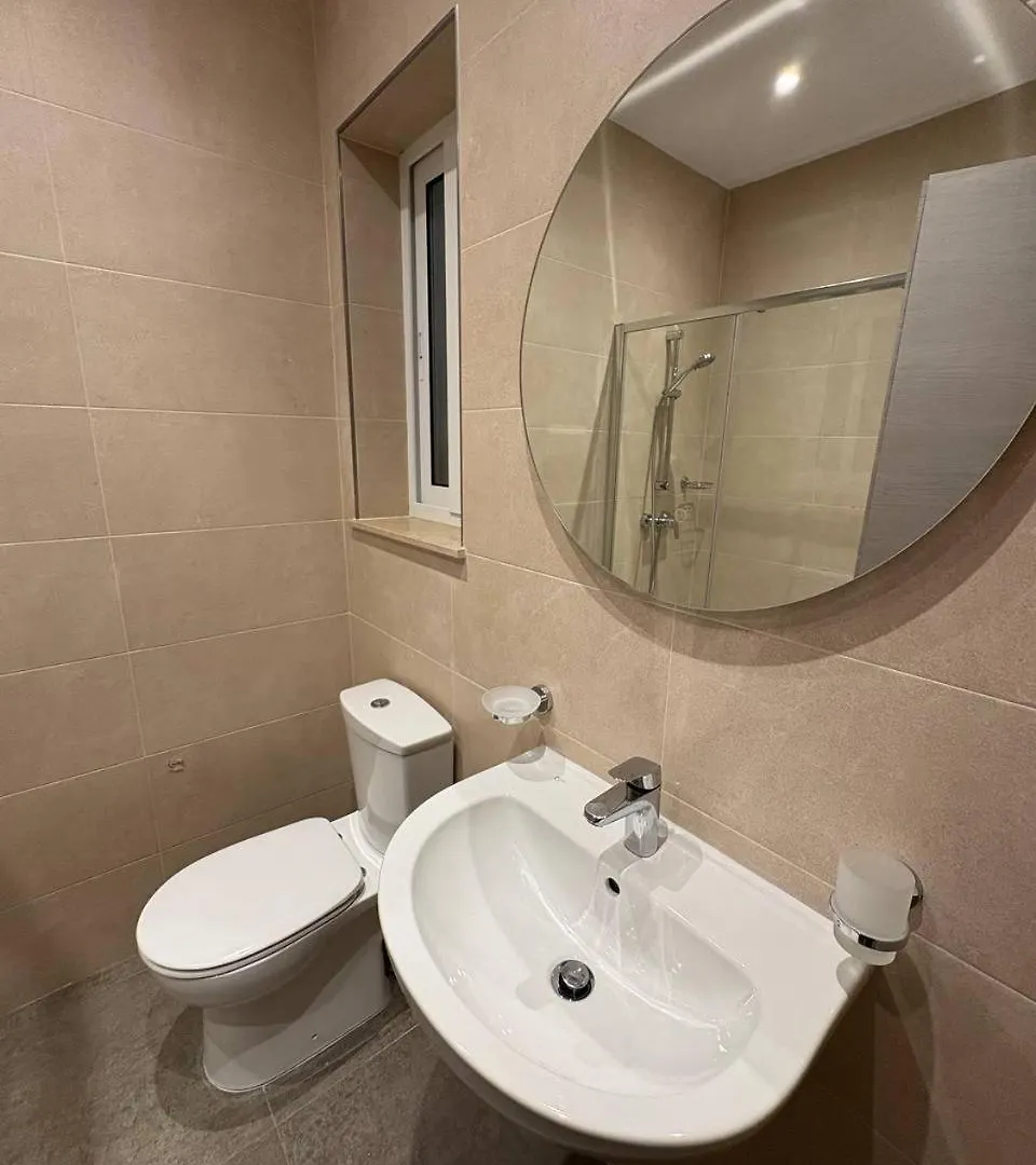 Apartment Stunning City-Center 3Br Sliema
