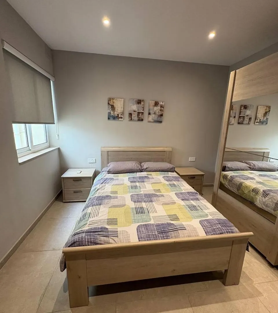 Stunning City-Center 3Br Sliema