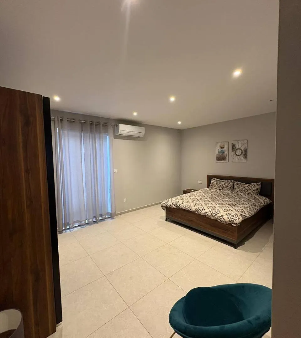 Apartment Stunning City-Center 3Br Sliema