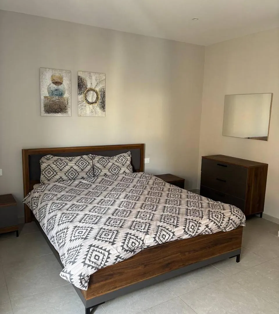 Apartment Stunning City-Center 3Br Sliema Malta