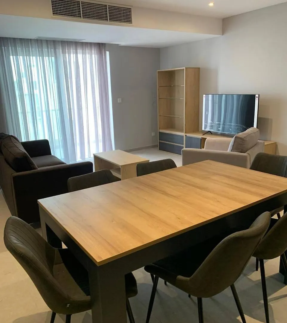 Stunning City-Center 3Br Sliema