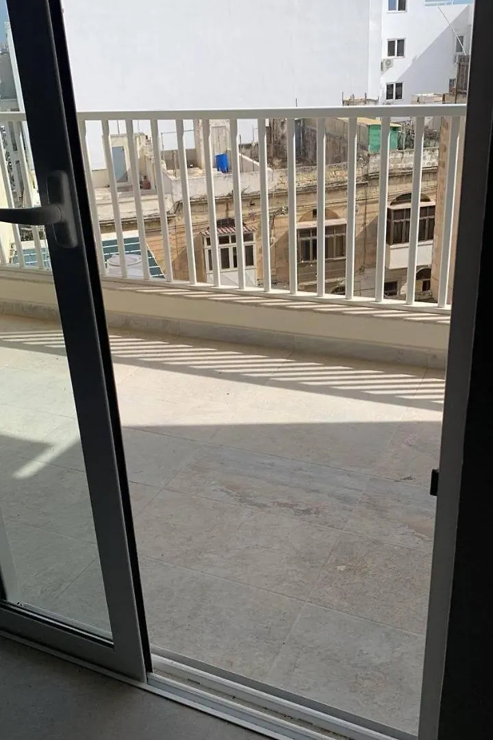 Stunning City-Center 3Br Sliema Malta