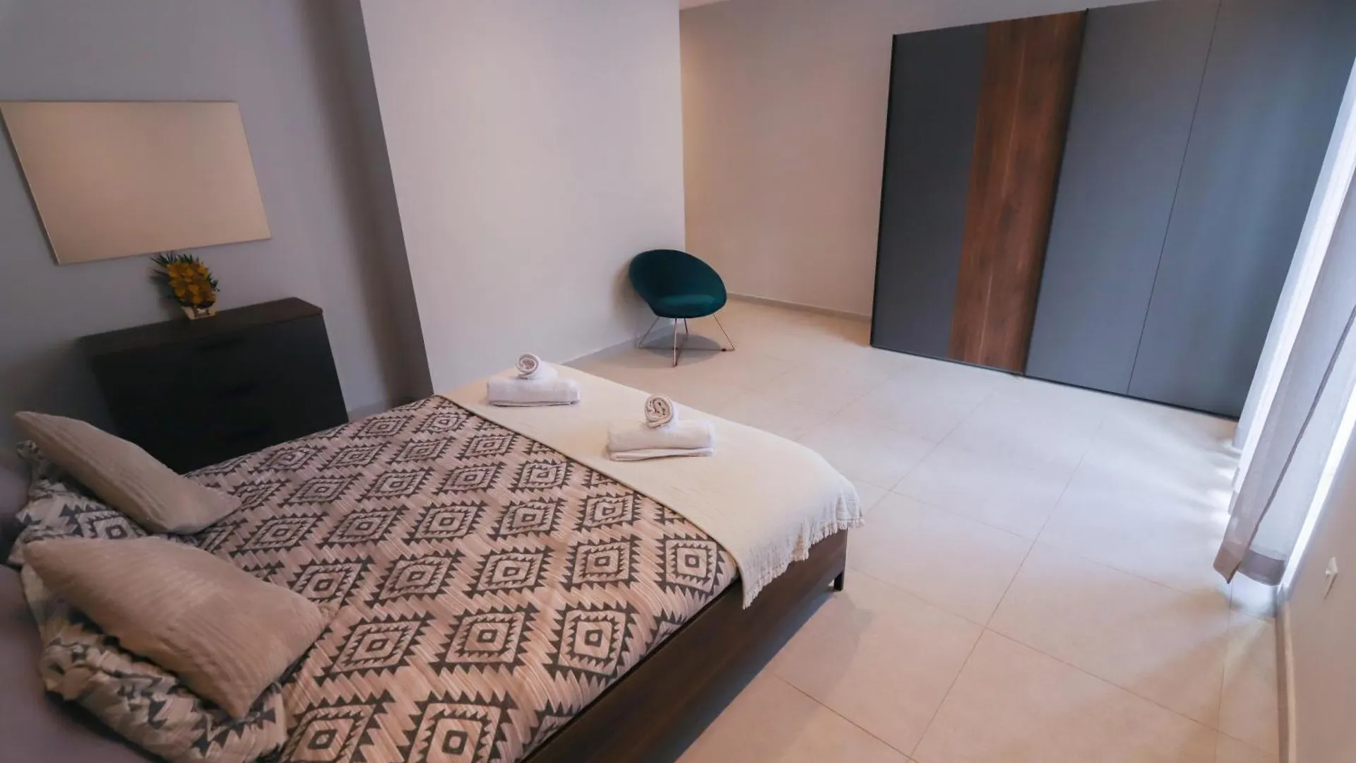 Stunning City-Center 3Br Sliema Apartment