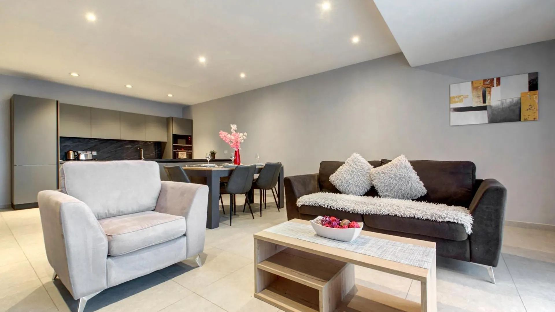 Stunning City-Center 3Br Sliema Apartment