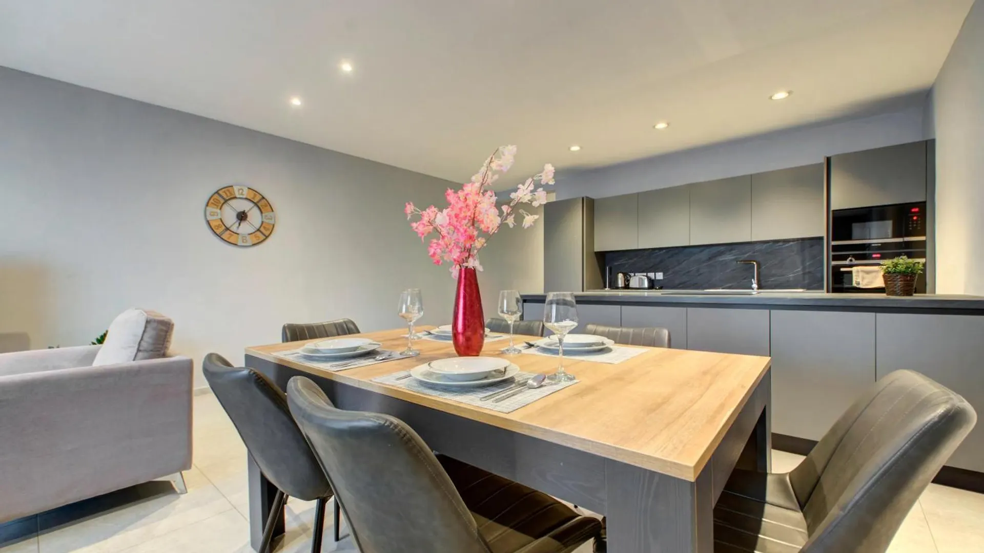 Stunning City-Center 3Br Sliema Malta